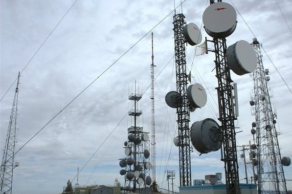 تجهیز سایت‌های مخابراتی لامرد به نسل جدید فناوری