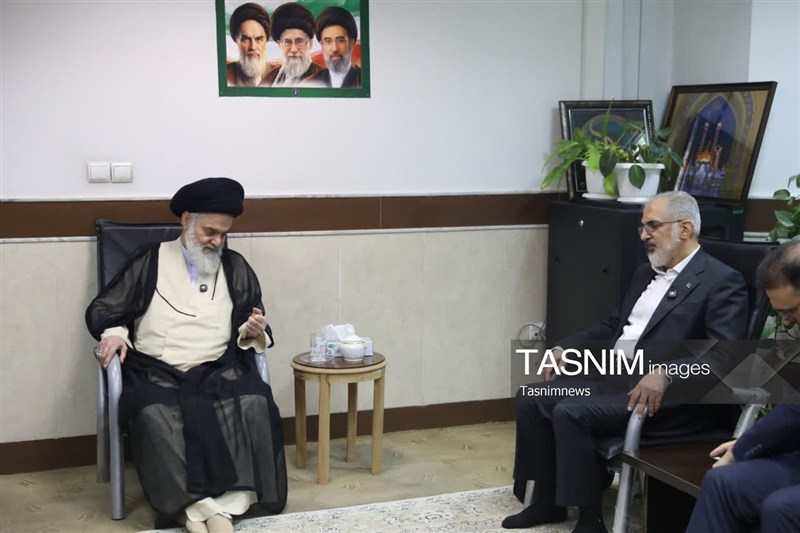 تأکید آیت‌الله حسینی بوشهری بر رفع موانع خانه‌دار شدن جوانان