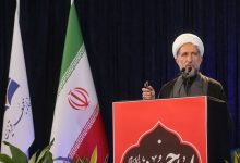 امام جمعه قزوین: دوستی با آمریکا عزت ملتها را تأمین نمیکند