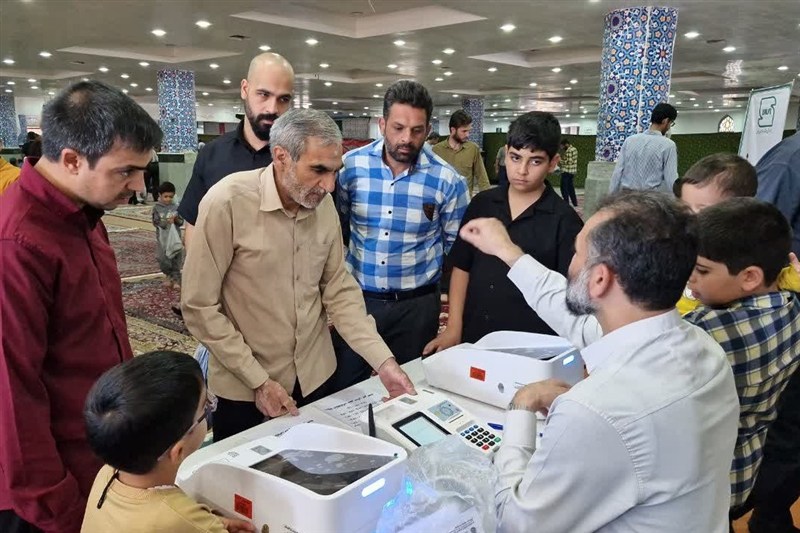 برگزاری مانور آموزش همگانی انتخابات الکترونیک در بیرجند