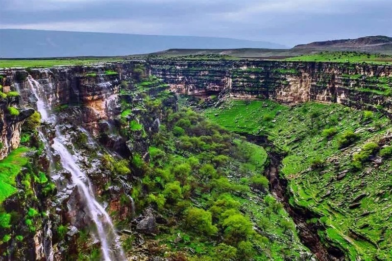 ثبت 3 اثر طبیعی لرستان در فهرست میراث ملی