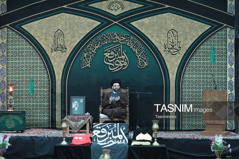 پرچم بقاع متبرکه نماد هویت دینی و پرچم هدایت و تقواست / اخبار قم - اخبار استانها