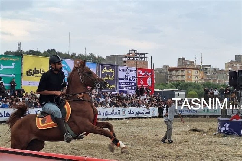 سقز میزبان همایش بزرگ «شو سواره» کشور شد+تصویر