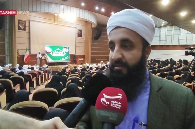 امام جمعه اهل سنت میرجاوه: دفاع از وطن مسئولیت همگانی است