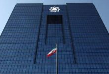 آغاز فروش ارز دولتی در بانکهای منتخب؛ سقف ۱۰ هزار دلاری برای هر فرد